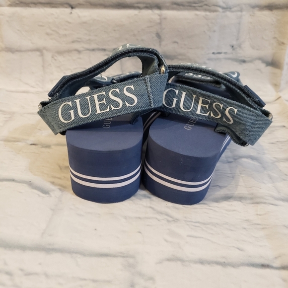 Guess sandals size 5 - Picture 5 of 9